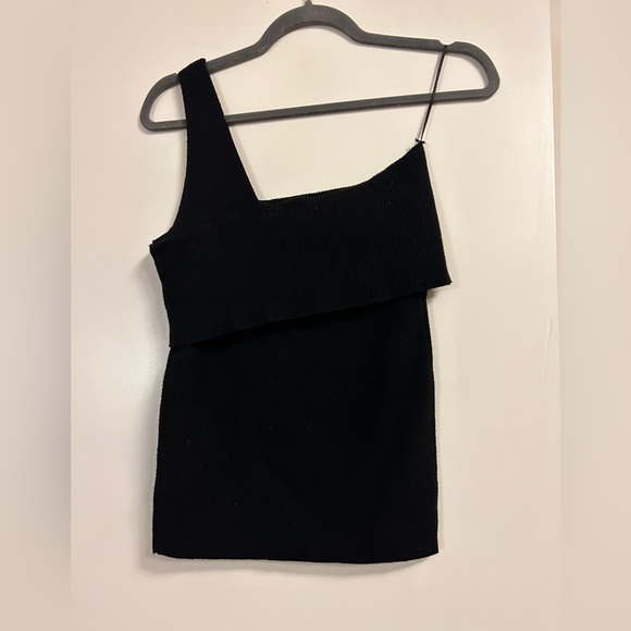 One shoulder knit top in black size small - Picture 2 of 4